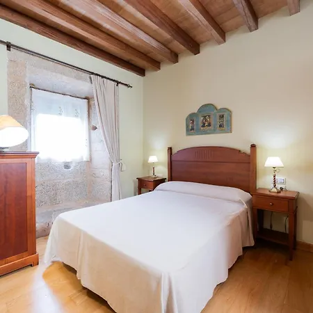 Abadia Caldaria Отель A Arnoia