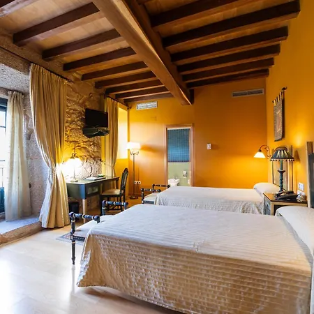 Abadia Caldaria Hotel *
